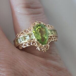 Ornate Peridot & Gold-Plated 925 Sterling Silver Filigree Ring - Vintage Style